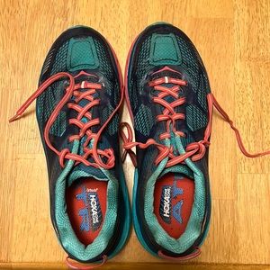 Hoka Challenger ATR 3 running shoes